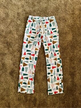 Old Navy multicoloured Christmas tree pajama pants; perfect condition